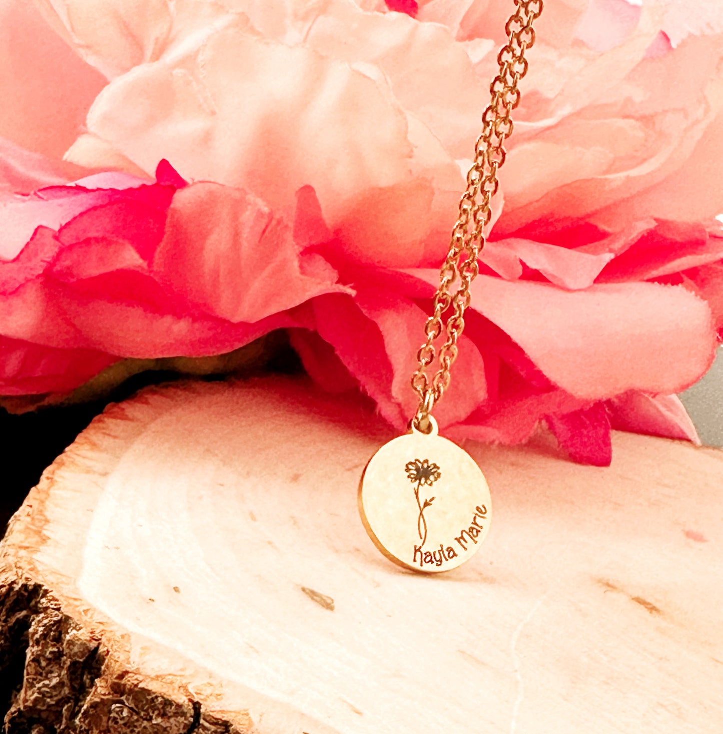 BIRTH FLOWER DISK NECKLACE