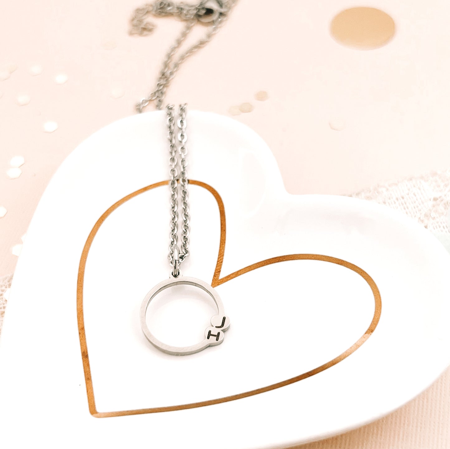 INFINITE LOVE NECKLACE