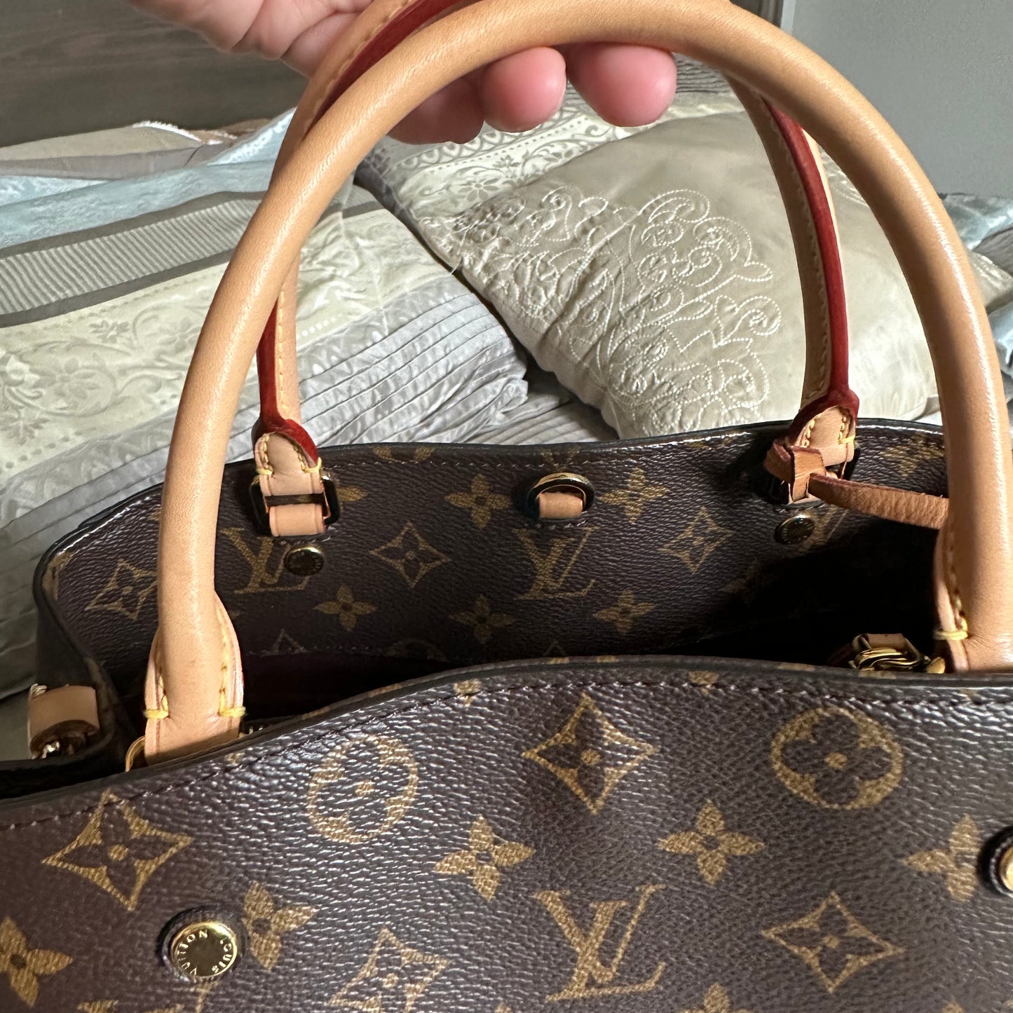 Louis Vuitton Montaigne MM with shoulder strap