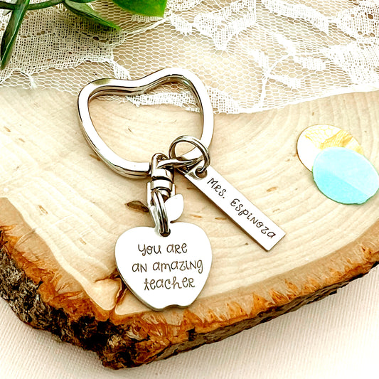 YOU ARE AN AMAZING APPLE TEACHER KEYCHAIN