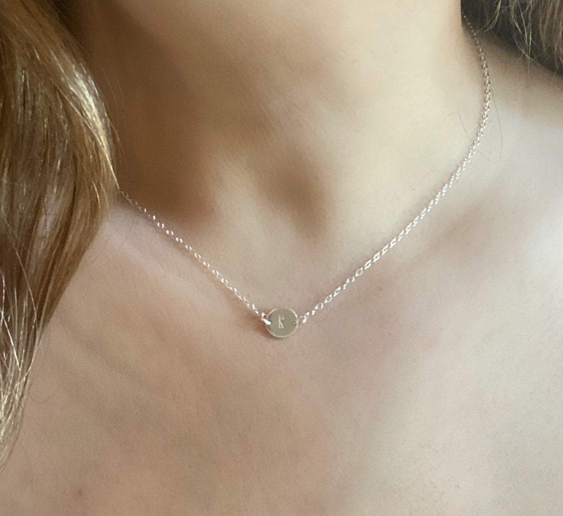 HARLOW MINIMALIST NECKLACE