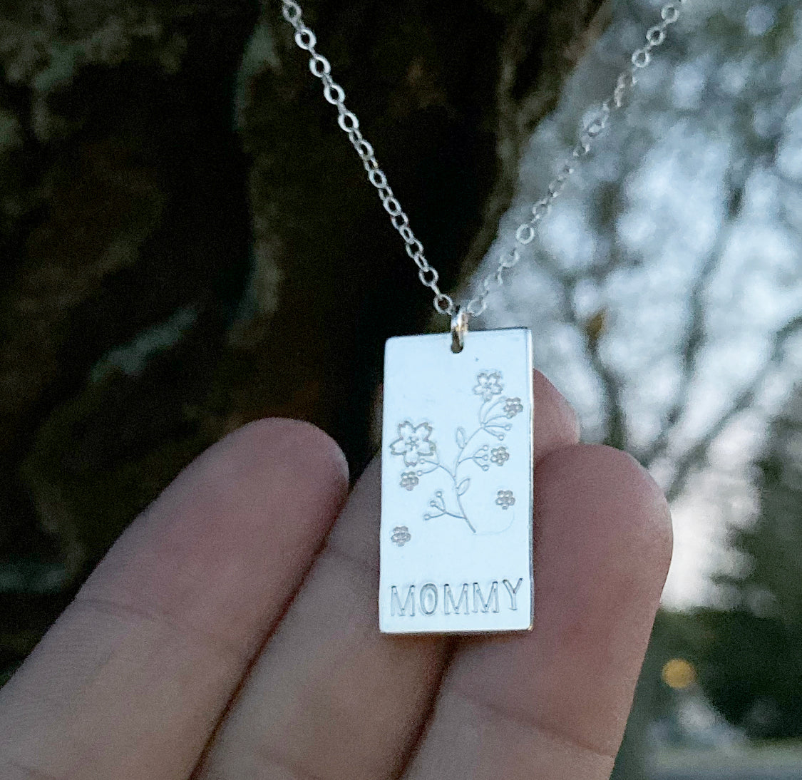 FAIRYTALE RECTANGLE NECKLACE