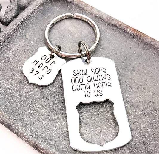 POLICE OFFICER KEYCHAIN