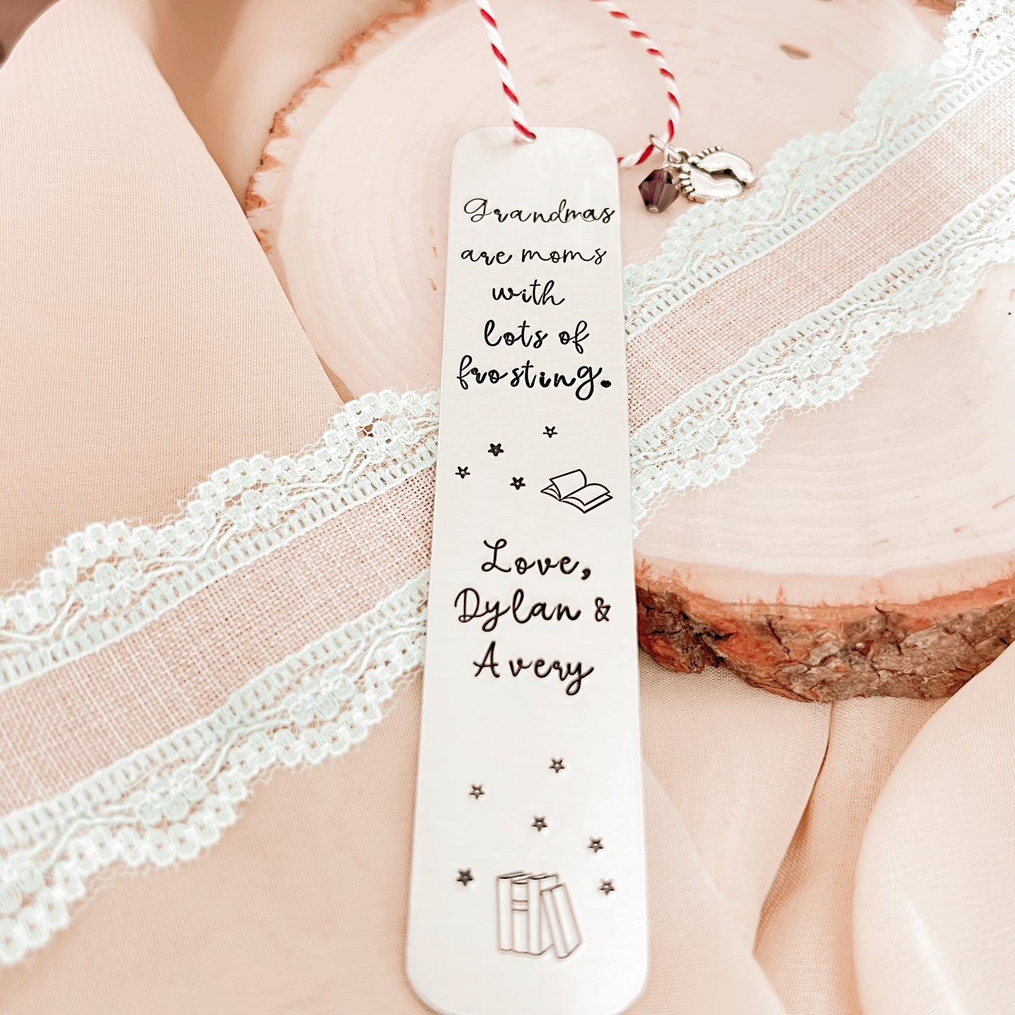 CUSTOMIZE BOOKMARK