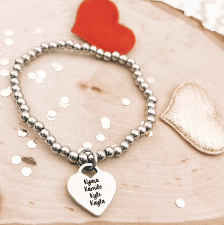 HEART BEAD BRACELET