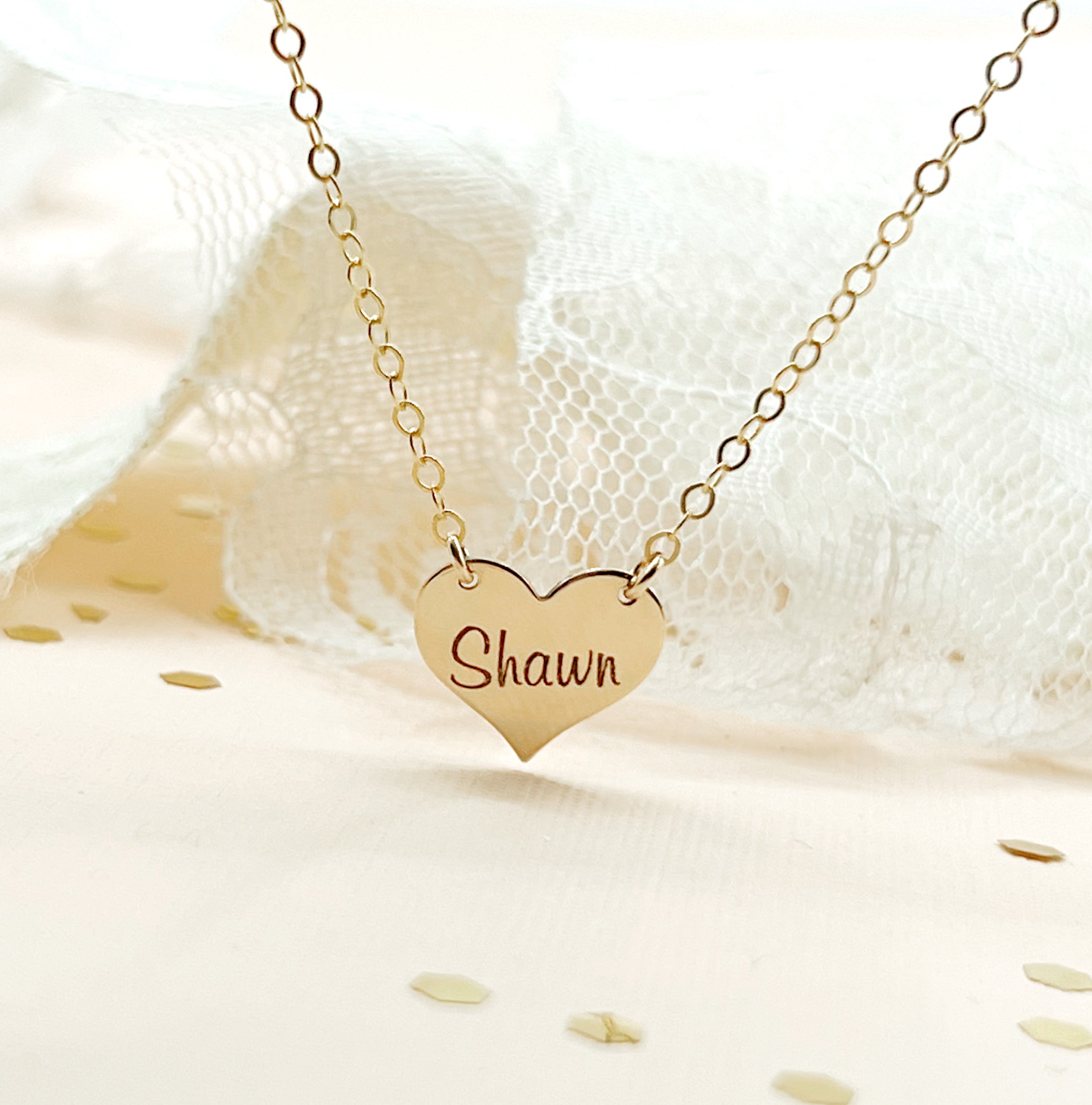 ネックレス・ペンダント Gold Mini Heart Angie Necklace Return to Tiffany® Mini Heart Tag Pendant in Yellow Gold