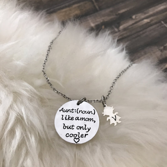 AUNT NECKLACE