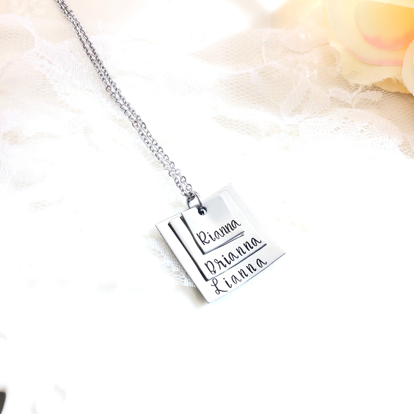 SQUARE STACKABLE NECKLACE